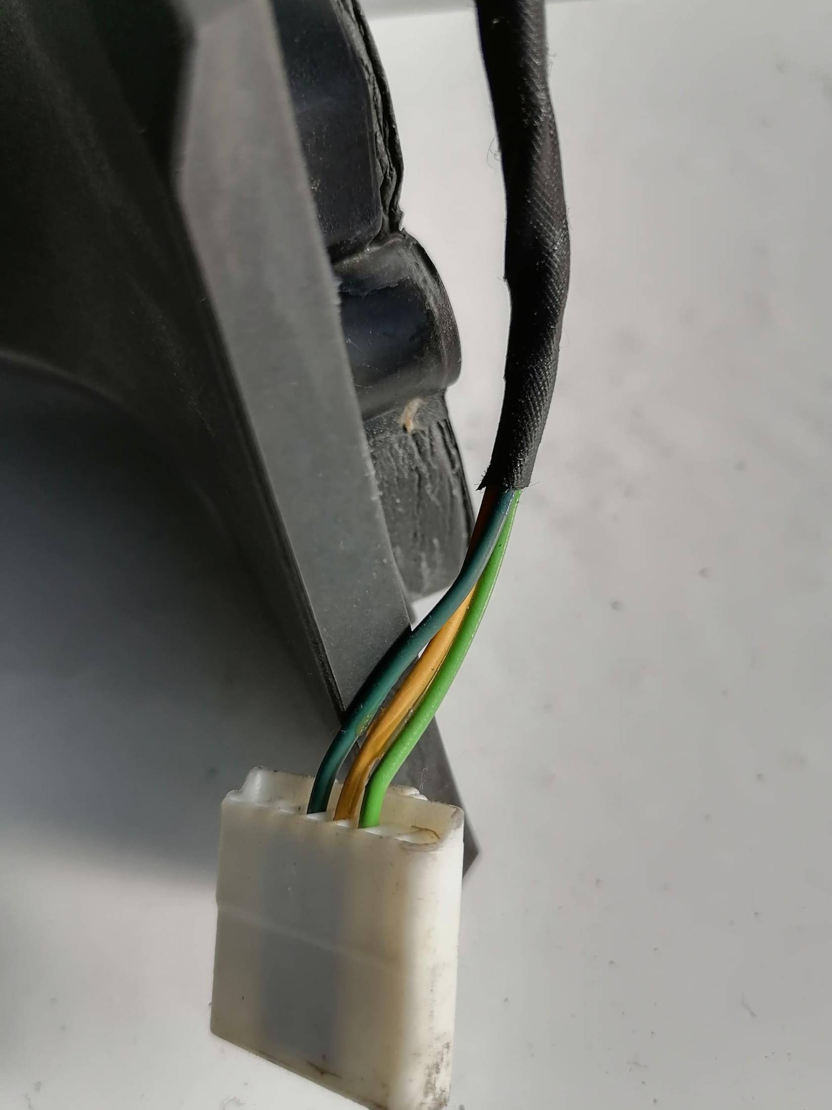 Retrovisore est. dx.